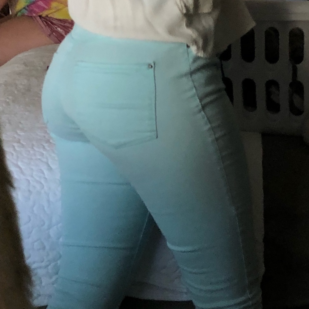 Skinny jeans